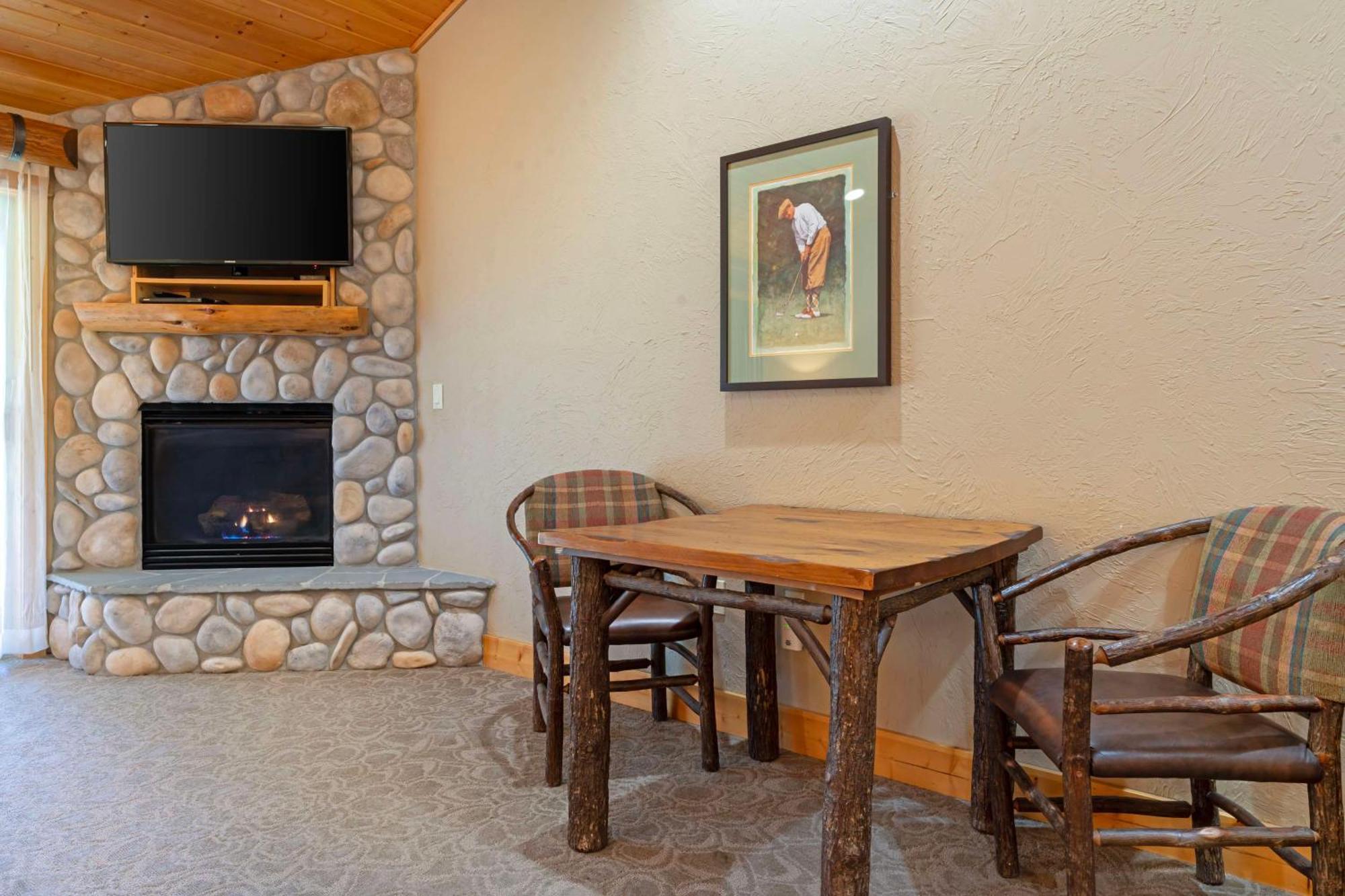 Best Western Ponderosa Lodge Sisters Luaran gambar